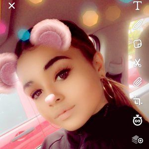 Meet your Posher, Briana